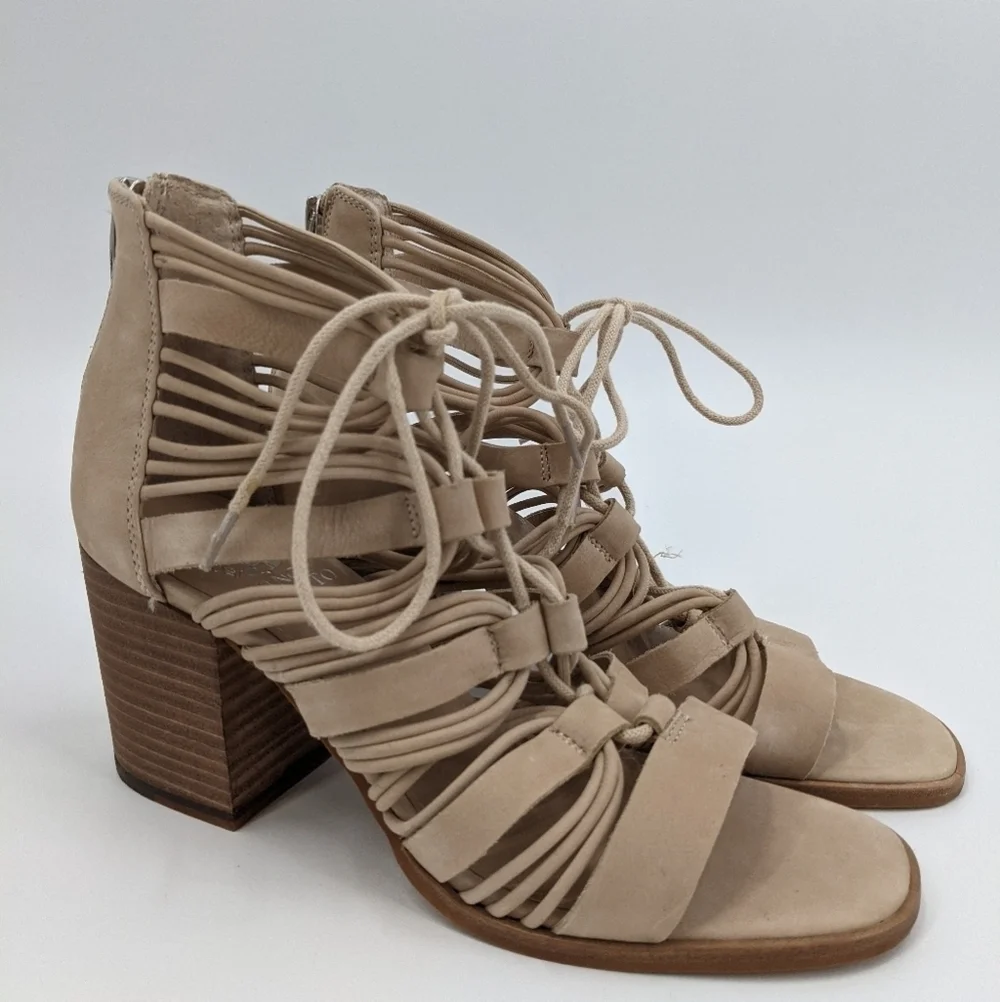 VINCE CAMUTO Kaiann Lace Up Heeled Sandals